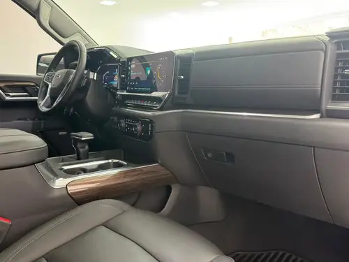 Chevrolet Silverado 5.3 V8 Z71 Trail Boss 2025