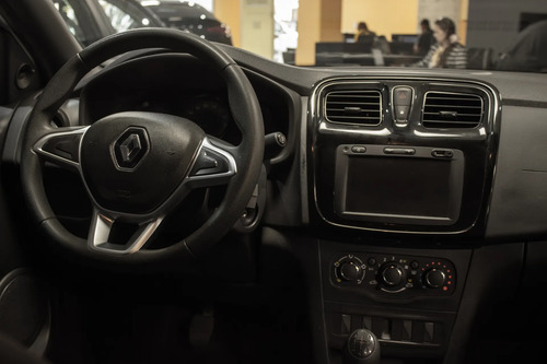 Renault Logan 1.6 16v Life 2024