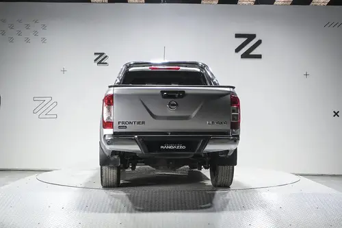 Nissan Frontier 2.3 Le Cd 4x4 At 2021