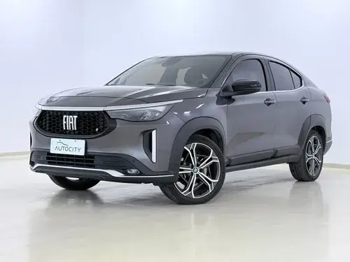 Fiat FASTBACK 1.3 T GSE AT6 L24 2025