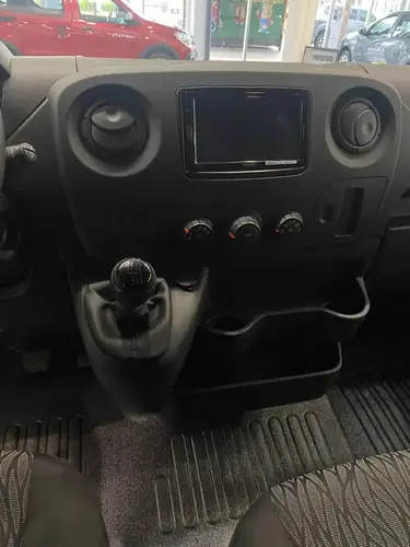 Renault Master 2.3 L1H1 (8M3) 2026
