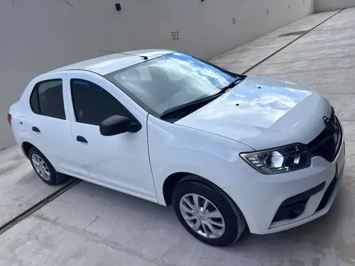 Renault Logan 1.6 16v Life 2025