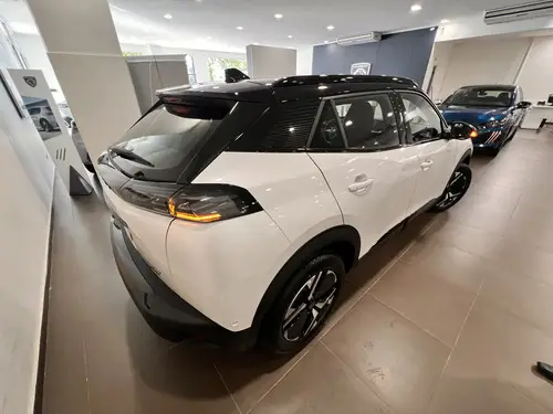 Peugeot 2008 1.0T Gt 2026