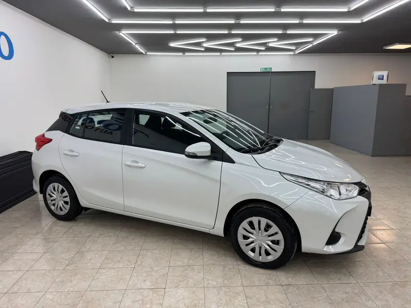 Toyota YARIS XS CVT 1,5 2025