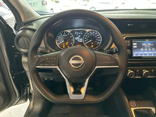 Nissan Kicks 1.8 Sense Manual 2025