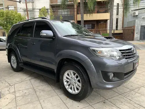 Toyota Hilux SW4 3.0 Srv Cuero I 171cv 4x4 5at 2012