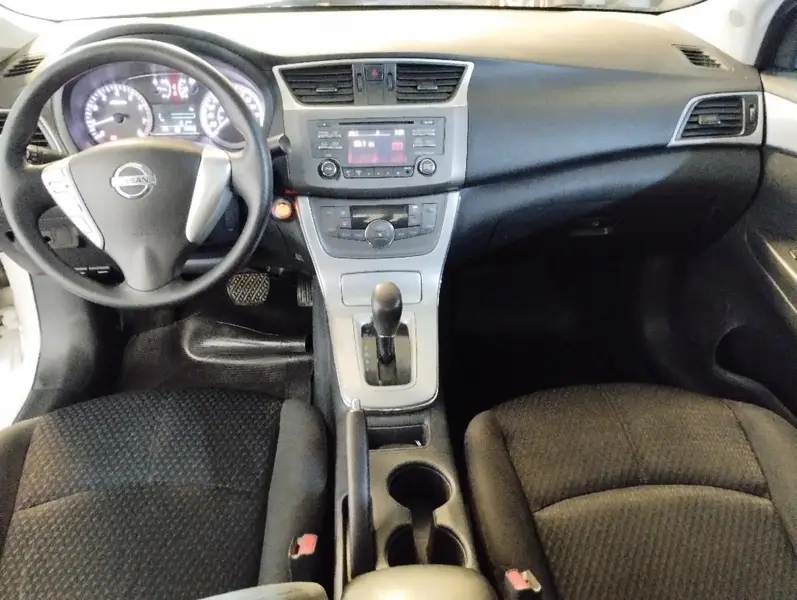 Nissan Sentra 1.8 SR PURE DRIVE CVT4P SEDAN 2015