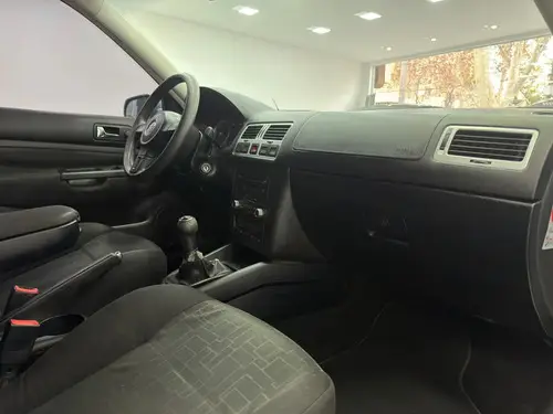 Volkswagen Bora 1.9 Trendline I 100cv 2011