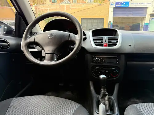 Peugeot 207 1.4 Allure Hdi 70cv 2014