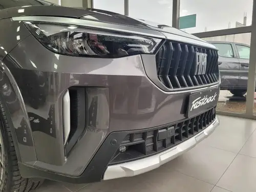 Fiat FASTBACK Turbo 2026