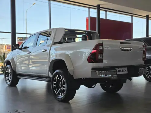 Toyota Hilux Pick-Up 2.8 Cd Srx 204Cv 4X4 At 2026