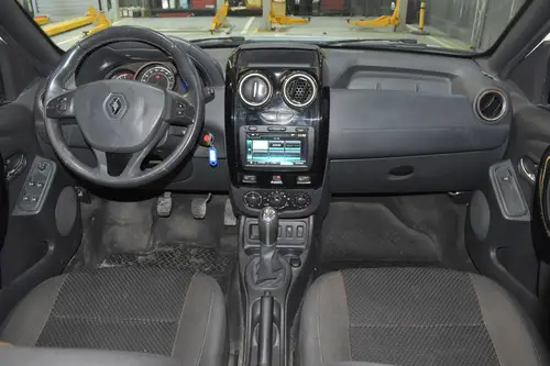 Renault Duster 1.6 Ph2 4x2 Privilege 2020