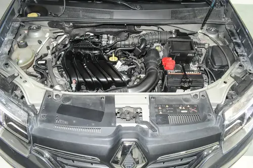 Renault Logan 1.6 16v Zen 2022