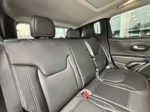 Jeep Renegade 1.3T Willys At9 4X4 2025