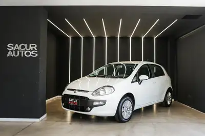 Fiat Punto 1.4 Attractive Pack Top Uconnect 2016