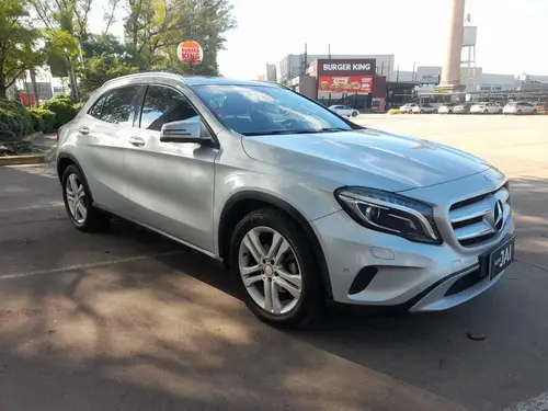Mercedes-Benz Clase GLA 1.6 Gla200 Urban 156cv 2017
