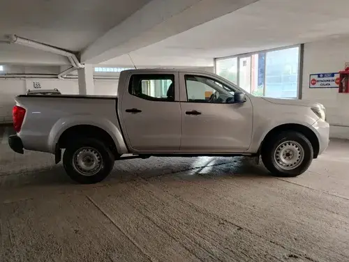 Nissan Frontier 2.3 S Cd 4x4 Mt 2023