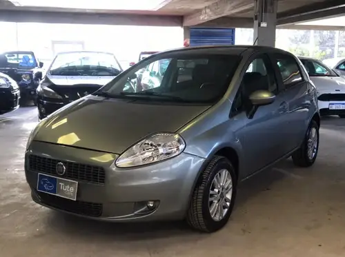 Fiat Punto 1.4 Attractive 2012