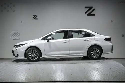 Toyota Corolla 2.0 Xli Cvt 171Cv 2025