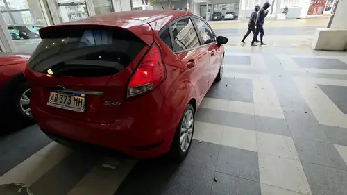 Ford Fiesta Kinetic Design 1.6 Se Powershift 120cv 2018