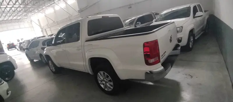 Volkswagen AMAROK AMAROK 2,0TD 4X2 DC HIGHLINE 180 HP PACK AUTOMATICA 2015