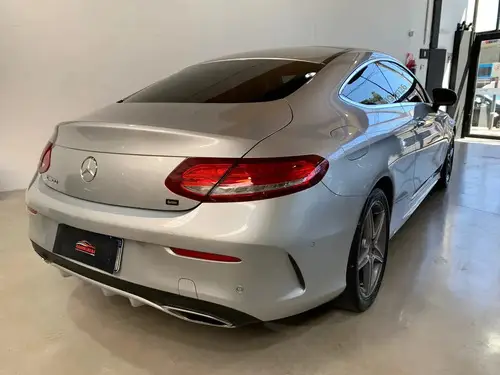 Mercedes-Benz Clase C 2.0 C300 Coupe 245cv 2019