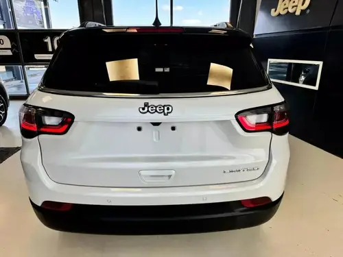 Jeep Compass 1.3 T270 Limited 4X2 At6 2027