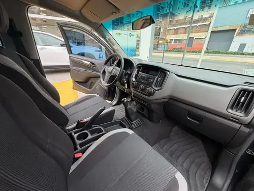 Chevrolet S10 2.8 Ls Cd Tdci 200cv 2021