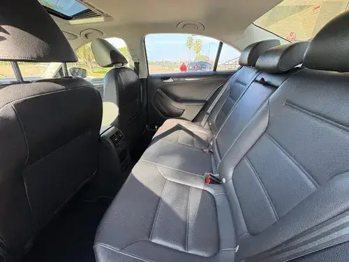 Volkswagen Vento 2.5 Luxury 170cv 2017