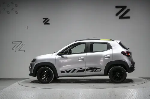 Renault Kwid 1.0 Sce 66Cv Iconic Outsider 2025