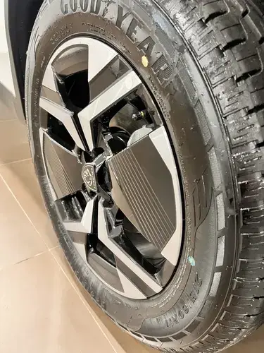 Peugeot 2008 1.0T Gt 2026