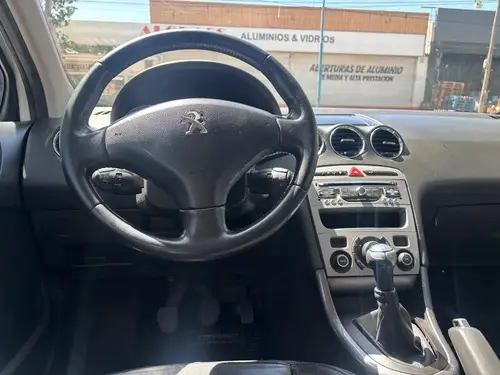 Peugeot 408 2.0 Allure Nav 143cv 2015