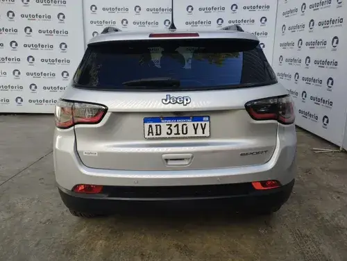 Jeep Compass 2.4 4X2 SPORT L17 2018