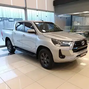 Toyota Hilux Pick-Up 2.8 Cd Srv 204Cv 4X2 2022