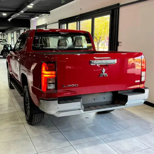 L200 2.4L GLS 6AT 4WD FULL 2026