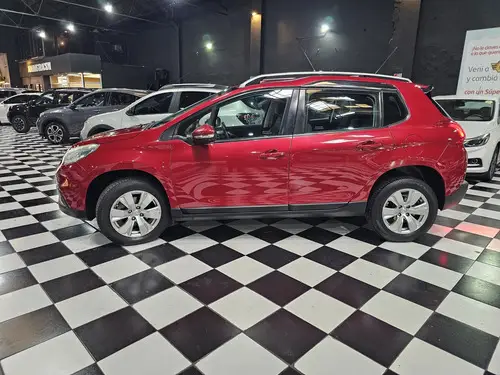 Peugeot 2008 1.6 Allure 2017