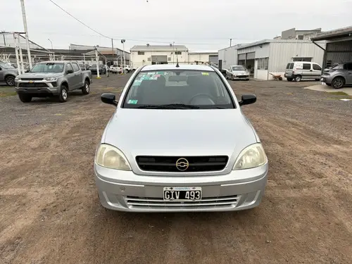 Chevrolet Corsa II 5 P GL AA DIR GAS 1.8 2007