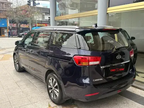 Kia Carnival 2.2 Crdi Ex Premium Avn 2017