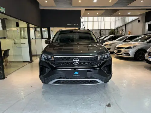 Volkswagen Taos Confortline 250 TSI AT 2022