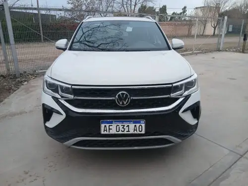 Volkswagen Taos HIGLINE 250 TSI AT 2021