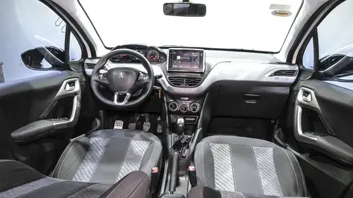 Peugeot 208 1.6 Allure 2018