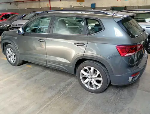Volkswagen Taos 1.4 250 Tsi Comfortline Tiptronic 2025