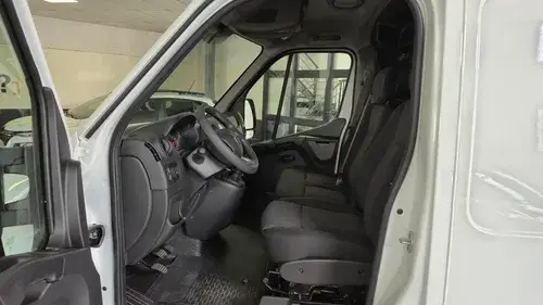 Renault Master 2.3 L1H1 (8M3) 2026