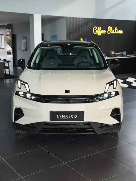 Lynk & Co 06 1.5 T PHEV DHT 2026