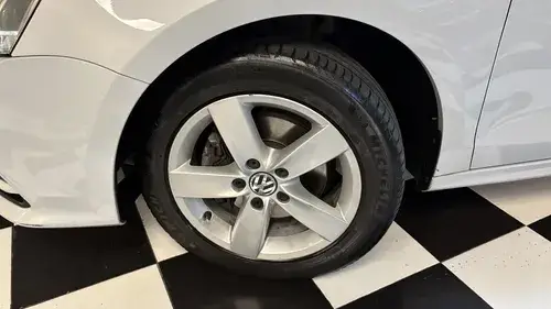 Volkswagen Vento 1.4 Comfortline 150cv 2017