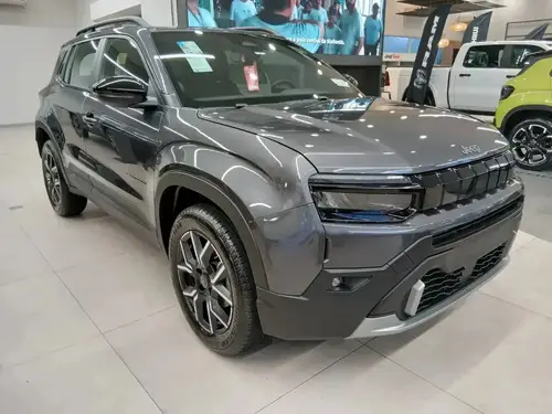 Jeep Avenger Altitude T200 Full Nueva Linea Stock! 2027