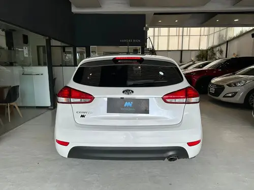 Kia Cerato EX 1.6 AT 2018