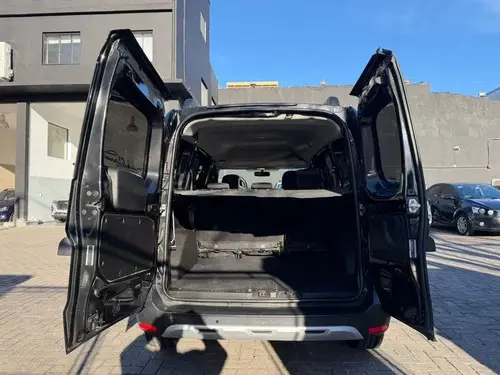 Renault Kangoo 1.5 Dci Stepway 2023