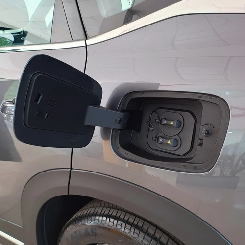 Chevrolet Captiva phev 1.5 Phev Premier 2026