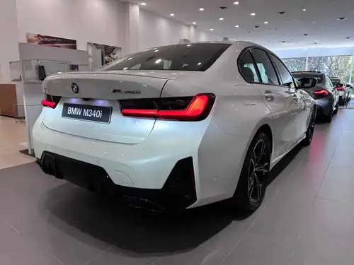 BMW M340i xDrive Sedán LCI MPerformance 2025
